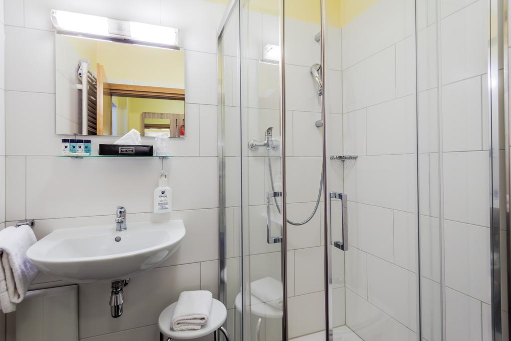Hotel Kasserolle Siegburg Ngoại thất bức ảnh